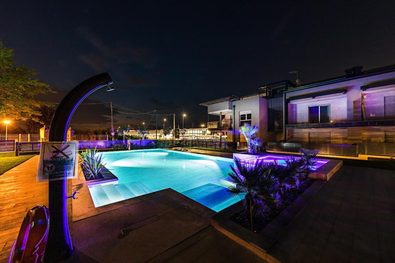 Una Terrazza Sul Lago A2 Con Piscina By Wonderful Italy Apartment Peschiera del Garda Exterior foto
